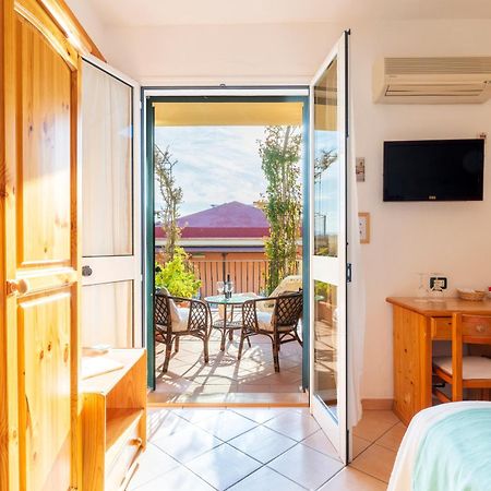 Hotel Domus De Janas Sul Mare Bari Sardo Esterno foto