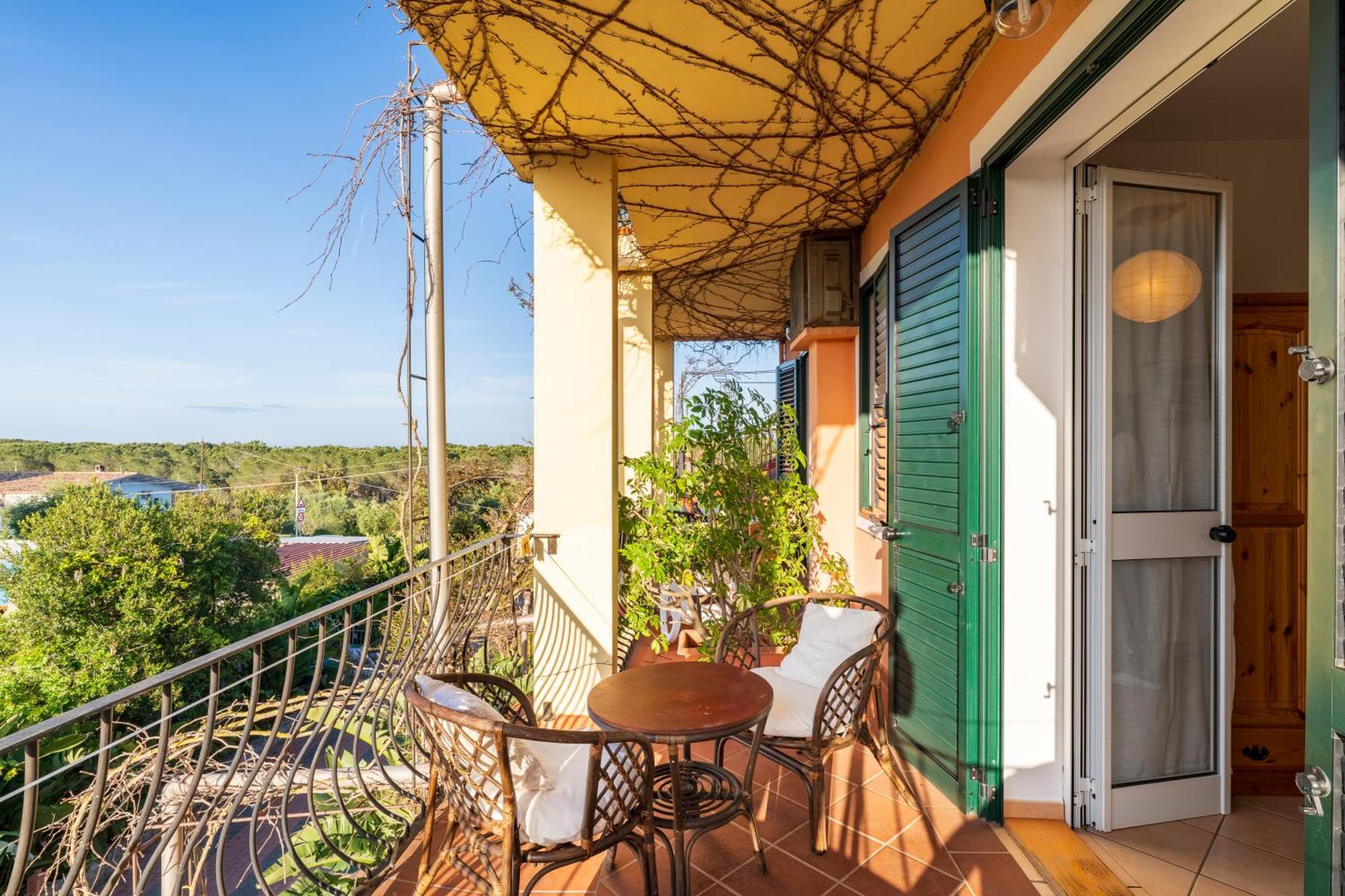 Hotel Domus De Janas Sul Mare Bari Sardo Esterno foto