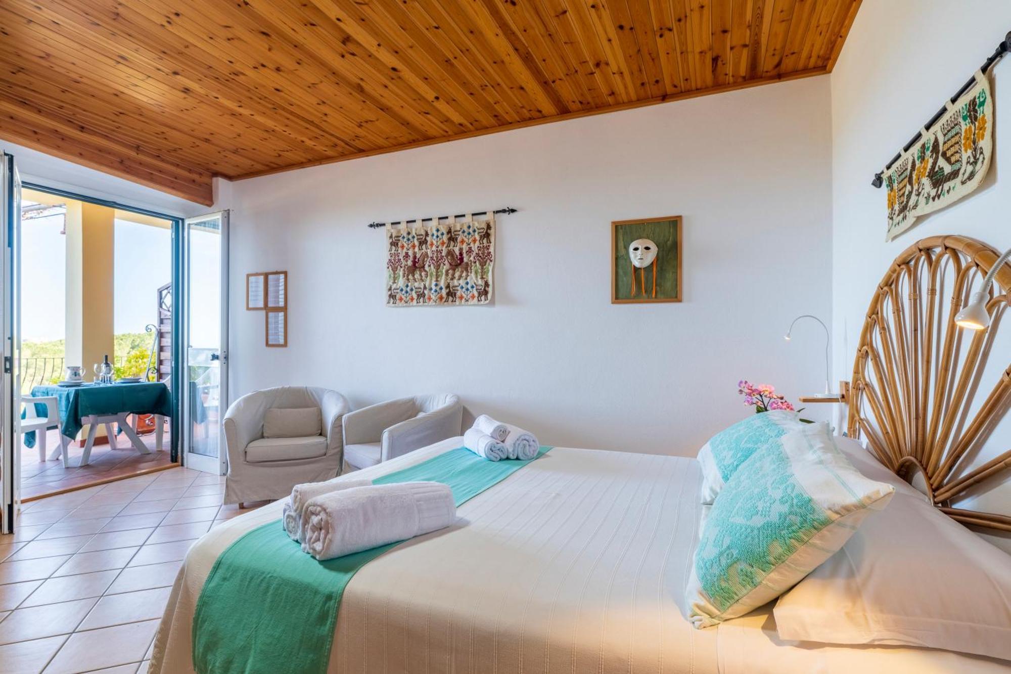 Hotel Domus De Janas Sul Mare Bari Sardo Esterno foto