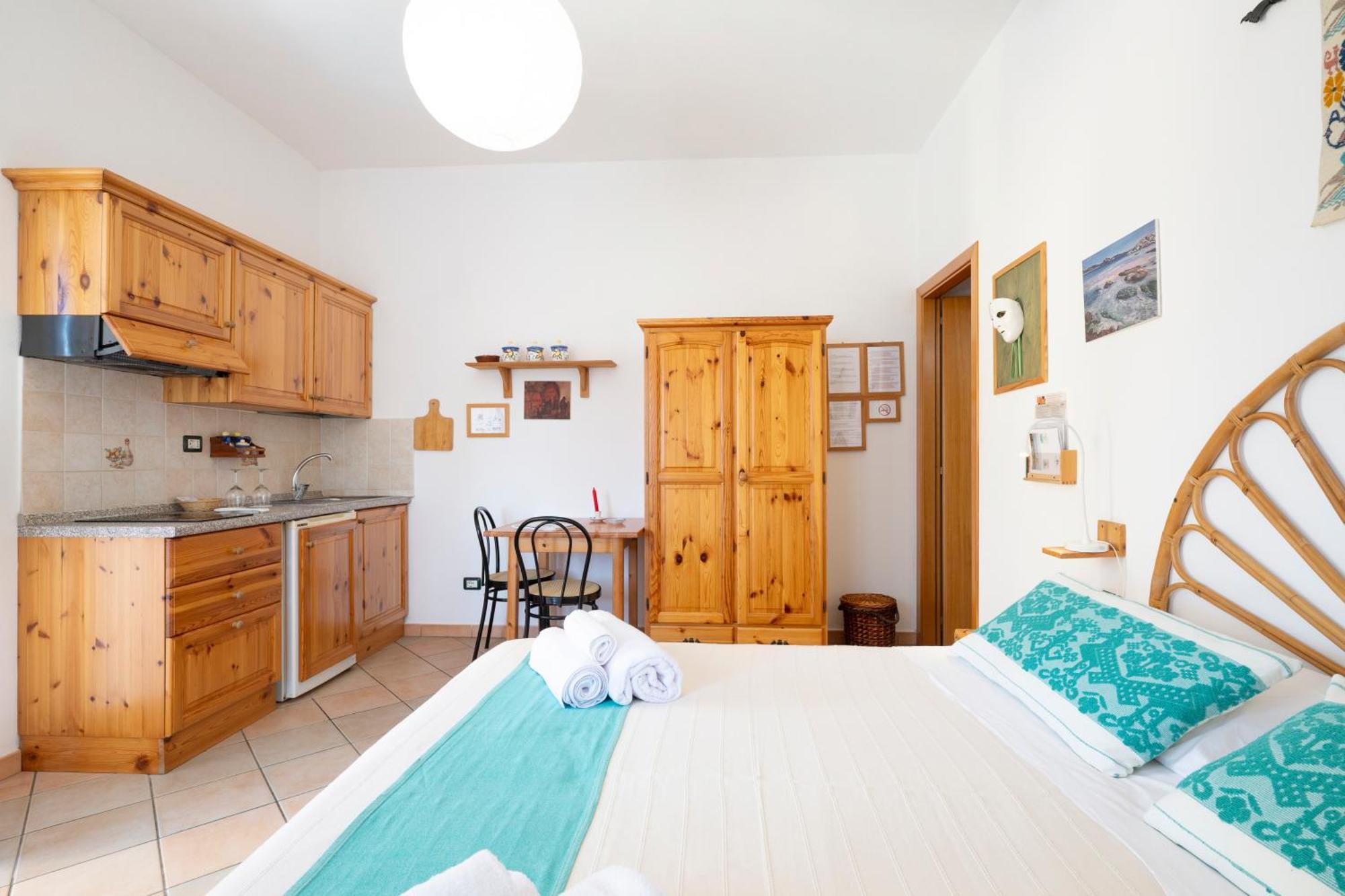 Hotel Domus De Janas Sul Mare Bari Sardo Esterno foto